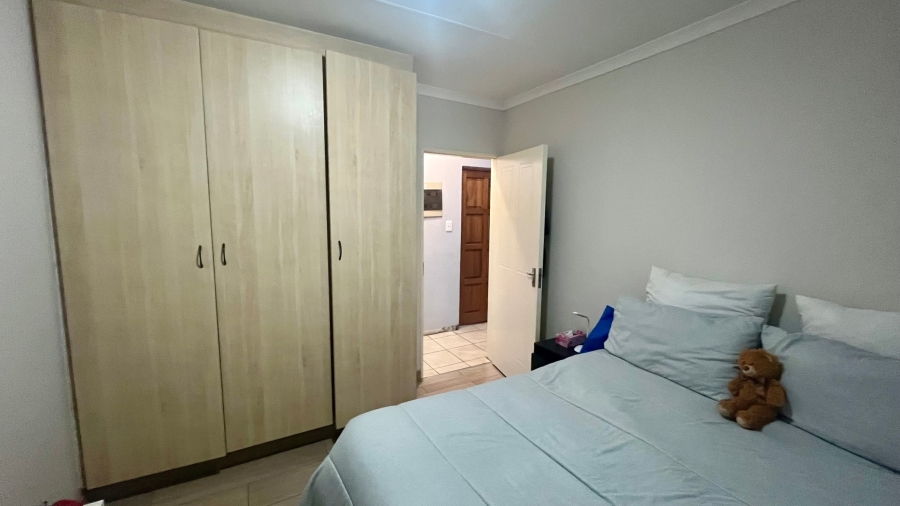 2 Bedroom Property for Sale in Flamwood North West